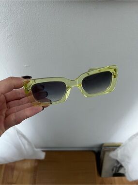 illesteva Yellow Rectangular Frame Women's Sunglasses